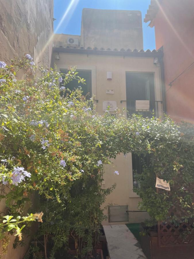 Ortigia Deluxe S.A.L. Villa Syracuse Exterior photo
