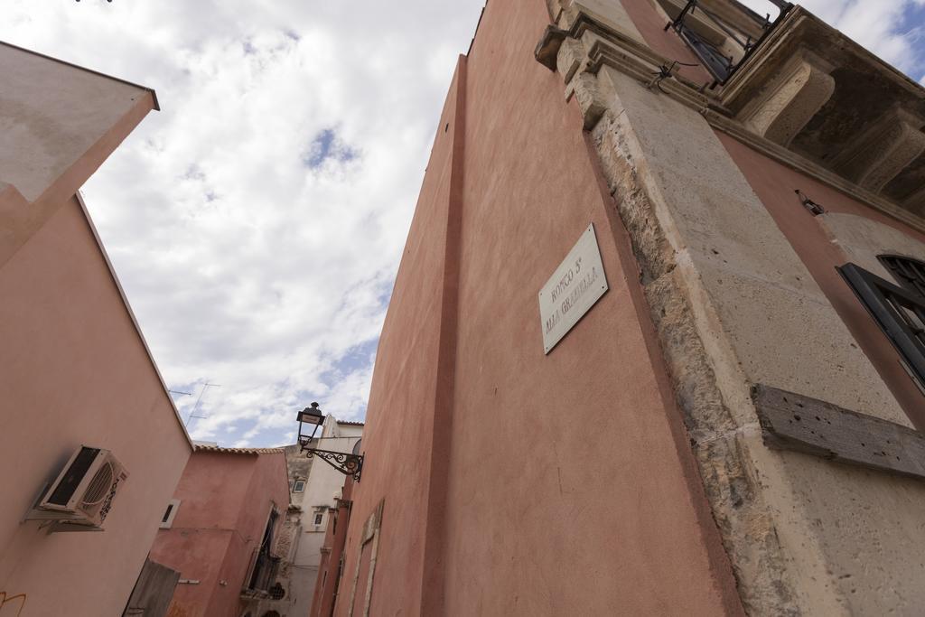 Ortigia Deluxe S.A.L. Villa Syracuse Exterior photo