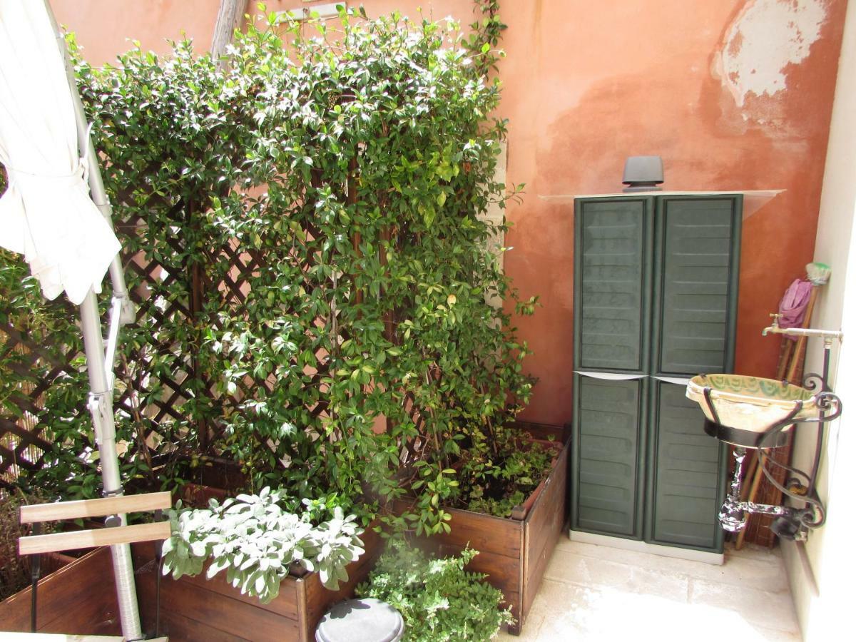 Ortigia Deluxe S.A.L. Villa Syracuse Exterior photo